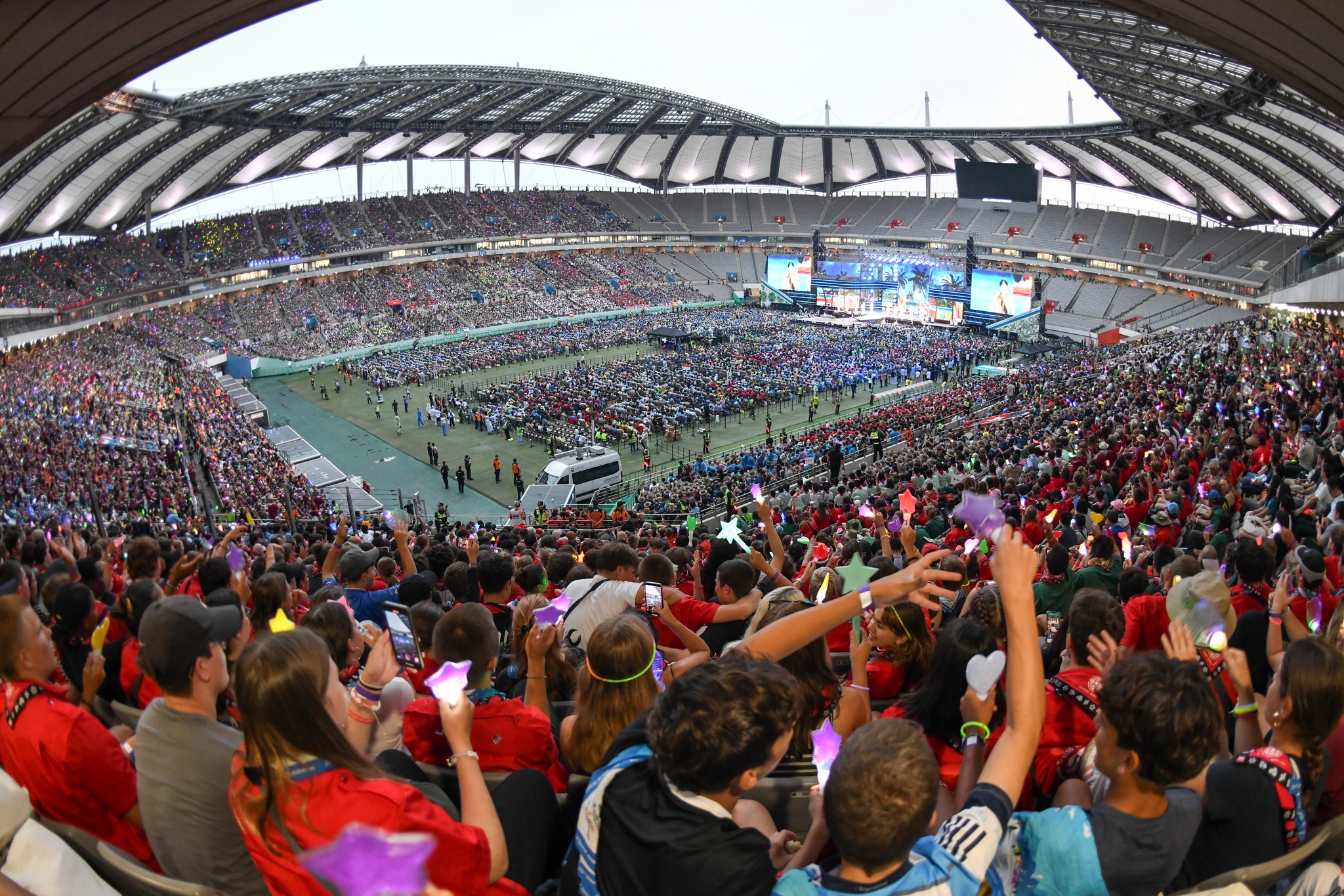 Concert de K-Pop lors de la cérémonie de clôture du Jamboree à Seoul ©Jean-Pierre Pouteau